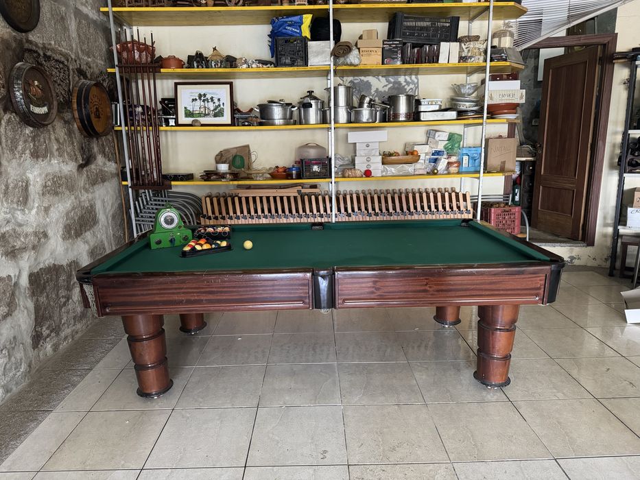 Bilhar  antigo com tudo