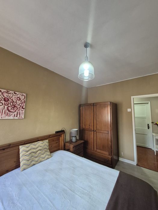 Quarto INDIVIDUAL p/ Alugar :Bessa/Porto