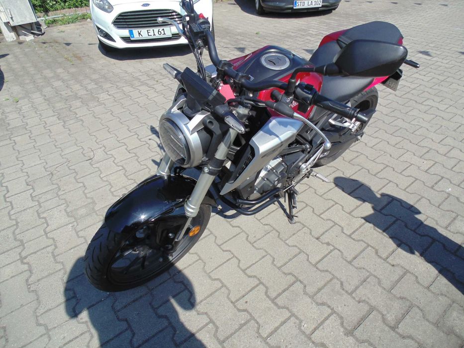 Honda cb125r Sprowadzona z Niemiec I właściciel Super Stan