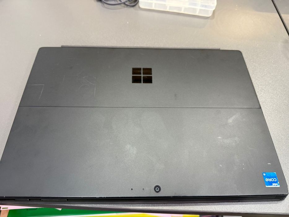Trading Surface Pro 6446807110164172802