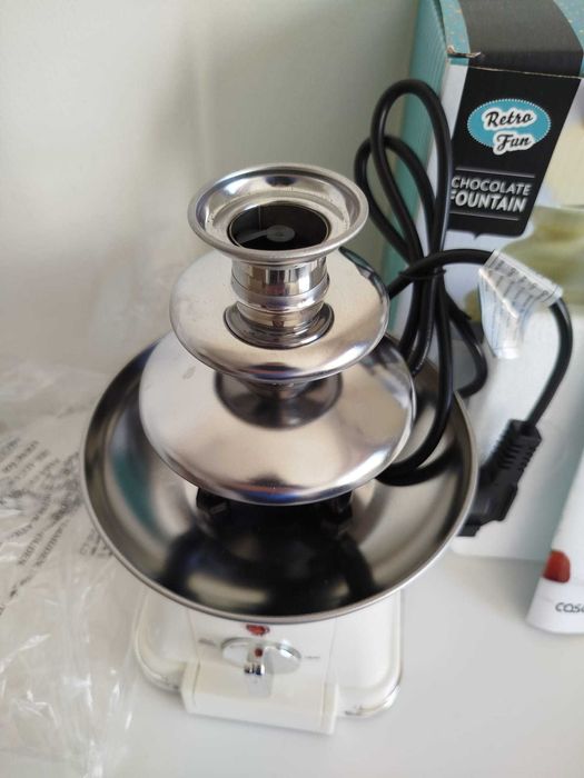 Fonte de Chocolate Retro Fun – CASA (Nova, nunca usada)