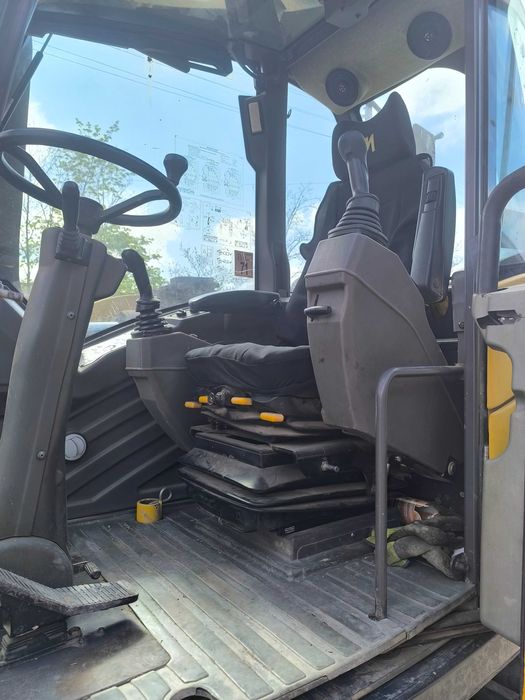 Koparka Mecalac 714