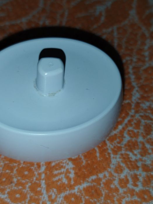 Ładowarka szczoteczki Braun 2
