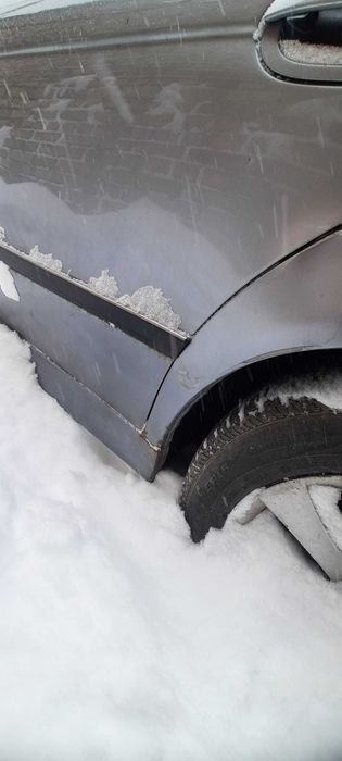 BMW e39 2,8 бензин