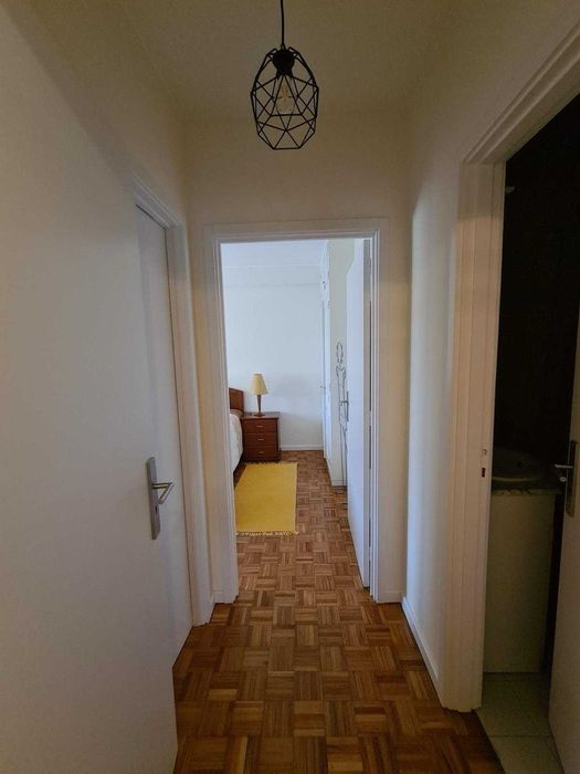 Quarto junto ao ISCAP e Hosp. S. João