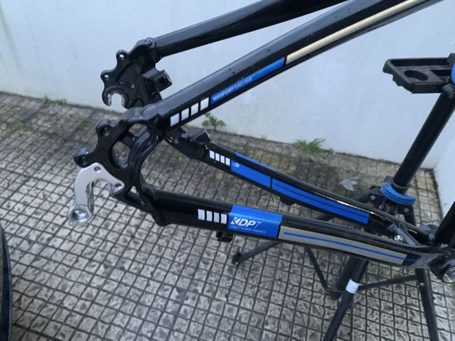 Quadro gravel/ciclocross Boardman hibrid 700C -54