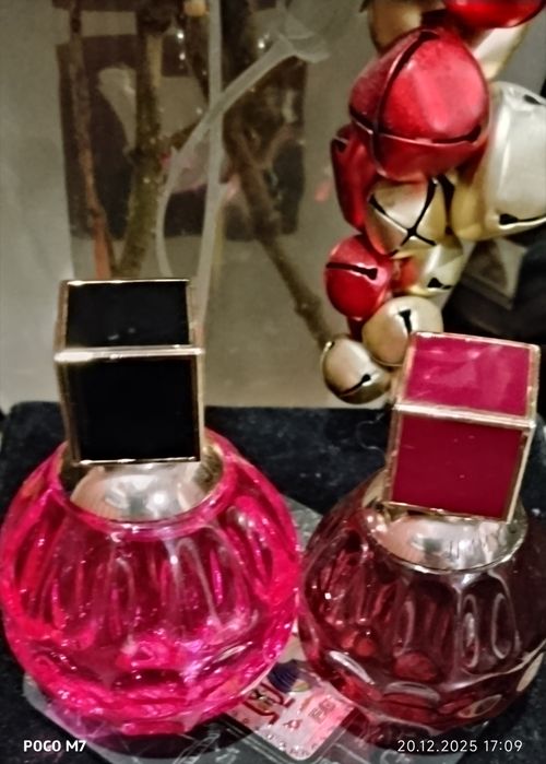Женские духи полные флаконы  40 и  60 мил