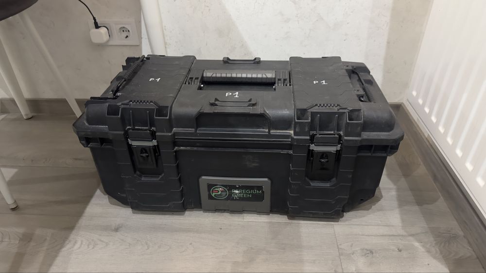 Ecoflou Зарядна станці , повербанк,