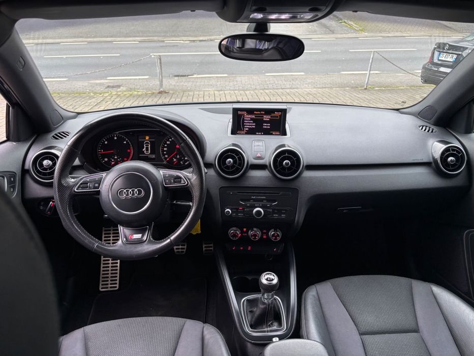 AUDI A1 1.6TDI S LINE