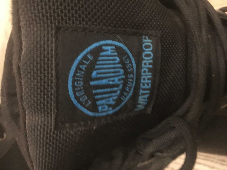 Водонепронекні черевики Palladium