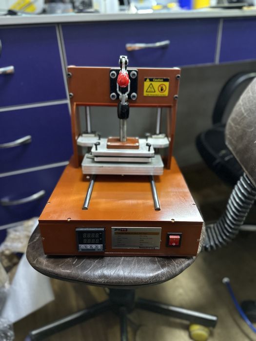 Обладнання для ремонту мобільних телефонів ламінатор барокамера