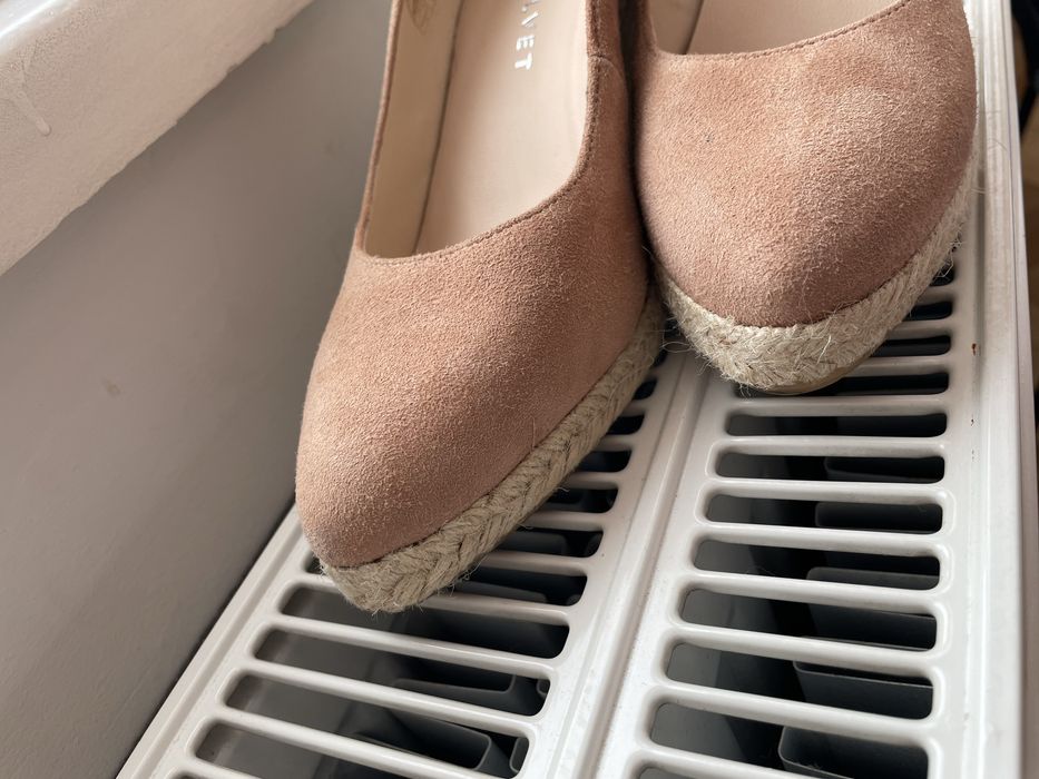 Натуральна замша туфлі на танкетці оригінал mint velvet шкіра іспанія