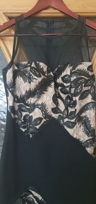 Elegancka sukienka