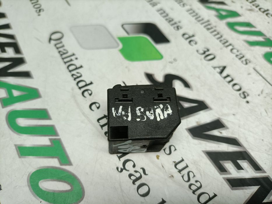 Comando / botão / interruptor vidros frente direito VOLKSWAGEN Golf IV