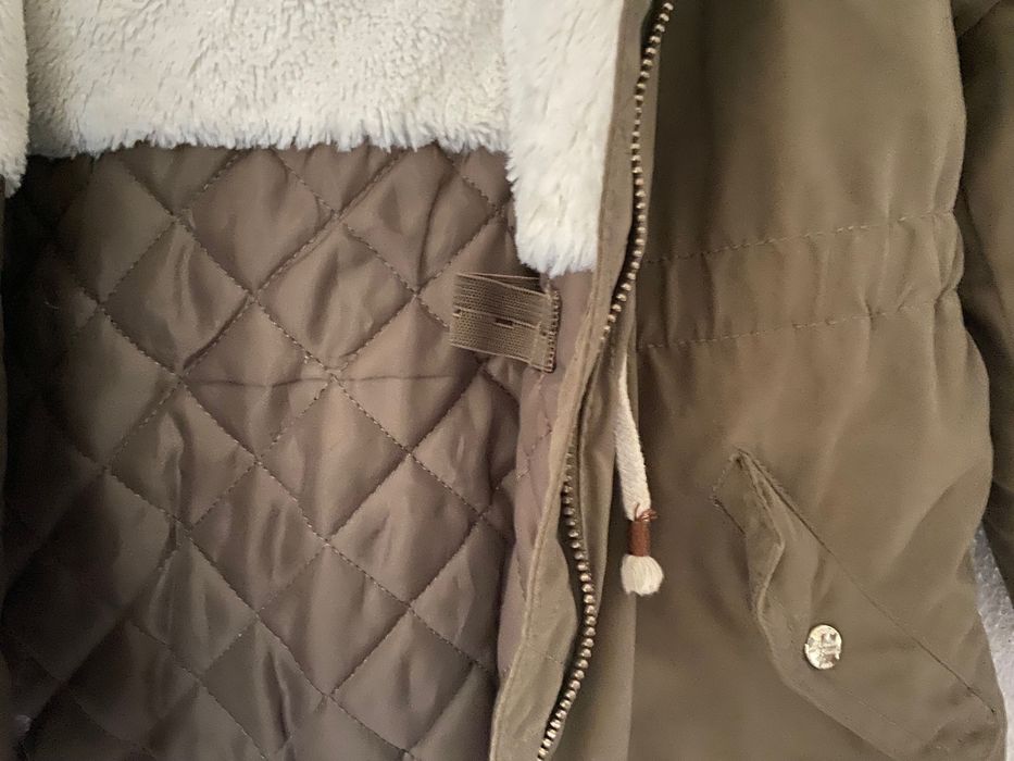 Casaco de inverno infantil H&M 122