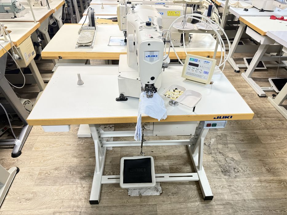 Guzikarka 2-nitkowa Elektroniczna Juki LK-1903A-SS Servo 230V