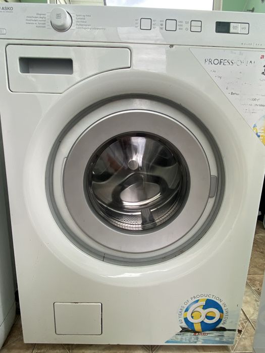 Професійна пральна машина ASKO