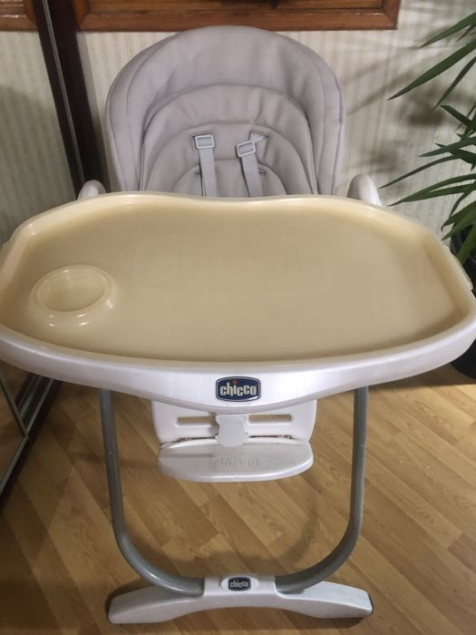 Стілець для годування Chicco