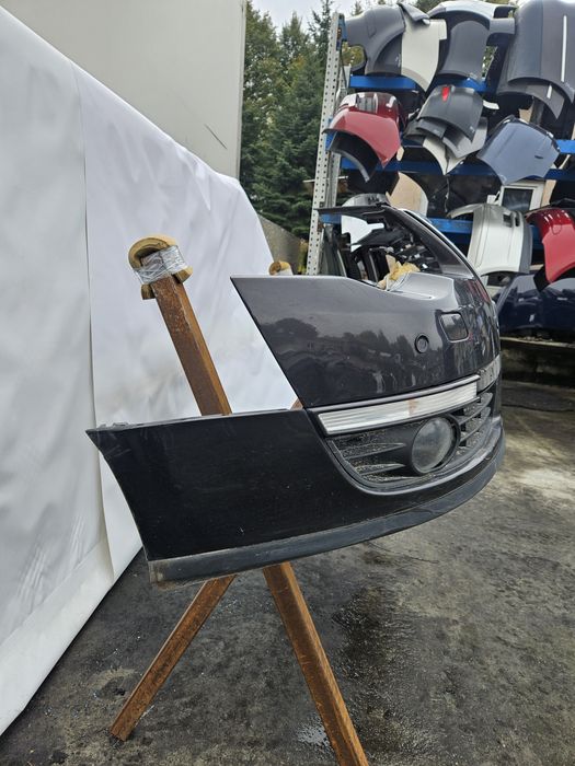 Vw Passat B6 zderzak przód przedni