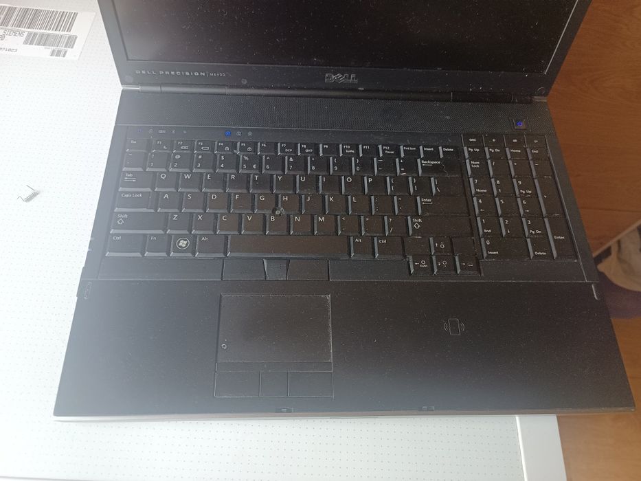 Продам робочу станцію DELL 17.3