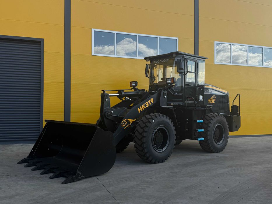 Фронтальний навантажувач TDC НК319