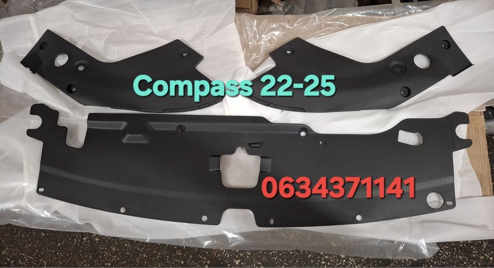 Накладка замка капота Джип Компас  Compass 68448337AB 68552413AA