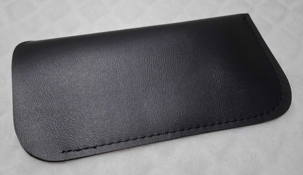 Etui na okulary, czarne, 8x16cm, Vision Express (1)