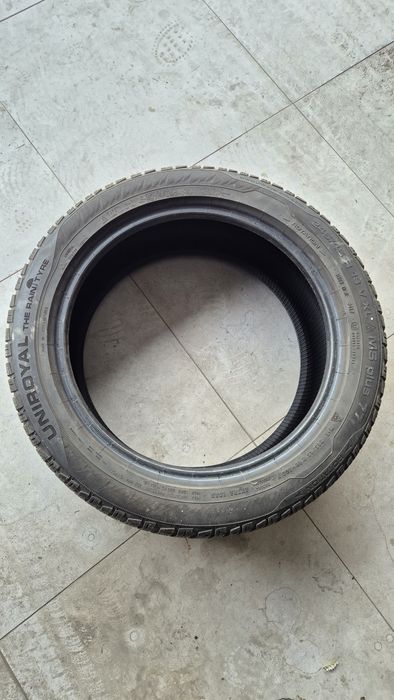 Opona zimowa Uniroyal 245/45/18