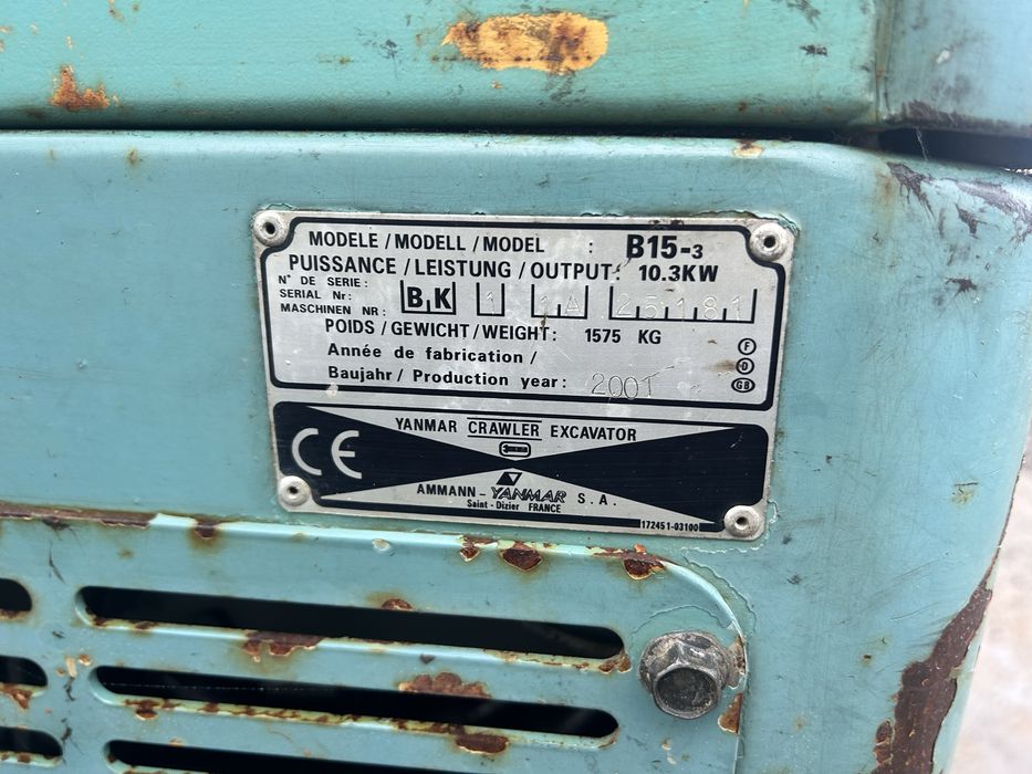 Minikoparla Yanmar B15-2