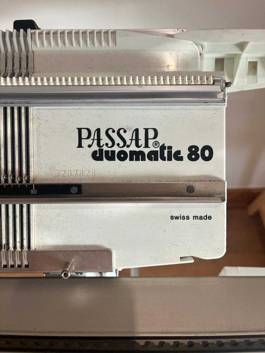 Máquina de tricot passap duomatic a motor