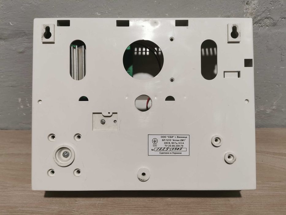 Блок бесперебойного питания БП-1215 под 7Ач аккумулятор на 12Вольт