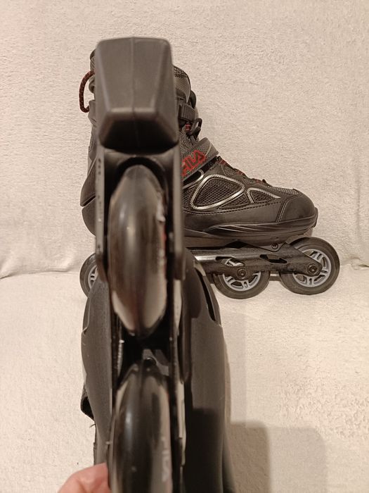 Świetne rolki Fila, rozm. 45 nowe + nowe ochraniacze Gratis!