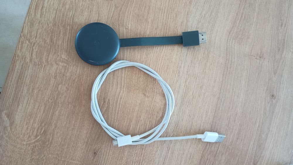 Google Chromecast 2 (NC2‑6A5) – sprawny, komplet, gotowy do użycia