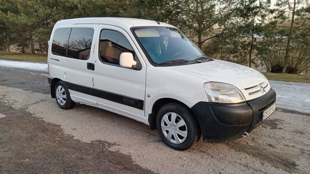 Продам автомобіль