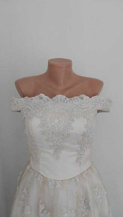 Винтажное свадебное платье миди в стиле 50х пин-ап кремовое капучино S