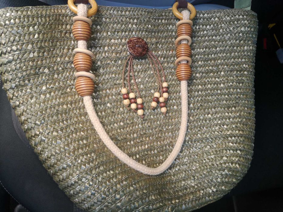 Mala sacola de ombro Ada Gatti, está nova