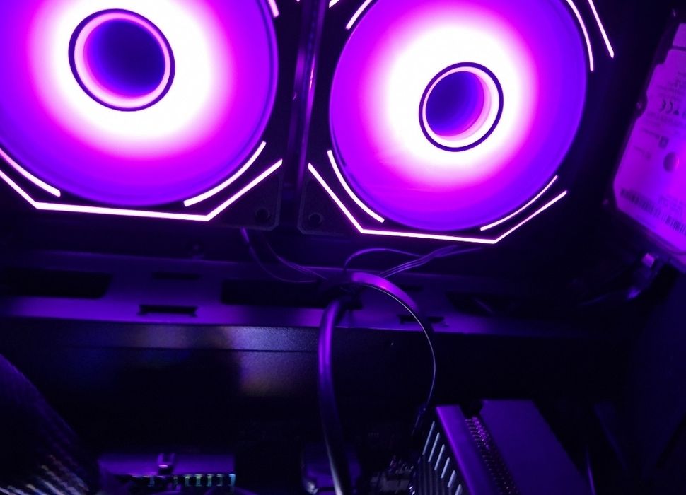 Okazja !! Komputer Gamingowy Rtx 5060 i5