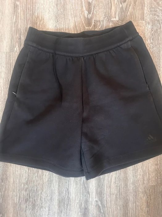 Шорти adidas