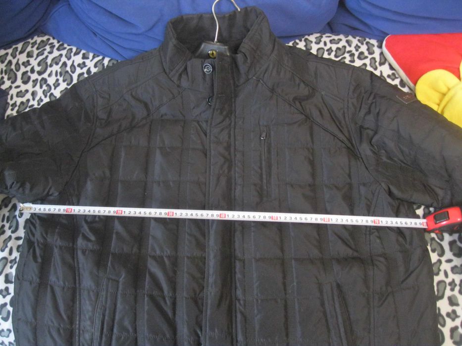 Продам демисезонную мужскую куртку большого размера