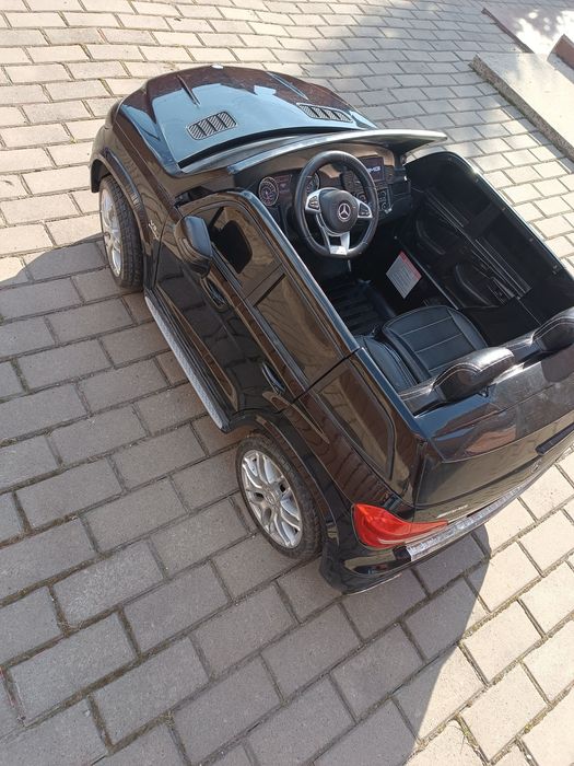 Дитячий електромобіль машинка на аккумуляторі з пультом