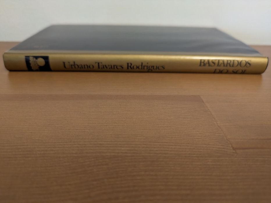L " Bastardos do Sol  " Urbano Tavares Rodrigues (Opt. Estado)