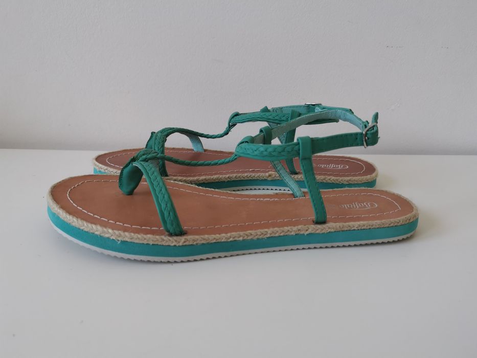 Skórzane płaskie sandały Buffalo rozmiar 41 espadryle