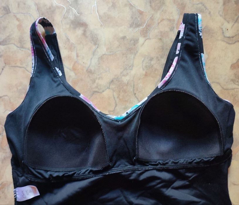 Цельный купальник 54