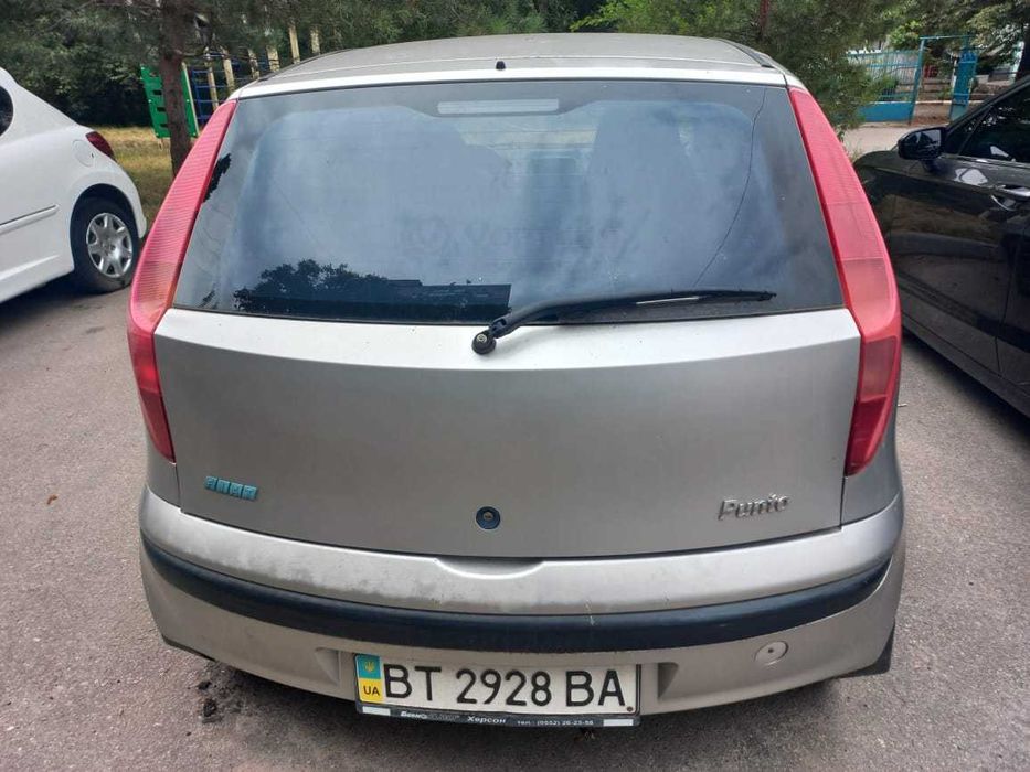 Продам автомобіль Fiat Punto