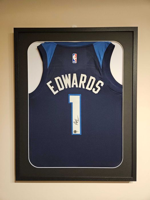 ! AUTOGRAF Anthony EDWARDS NBA koszulka z autografem Certyfikat BECKETT