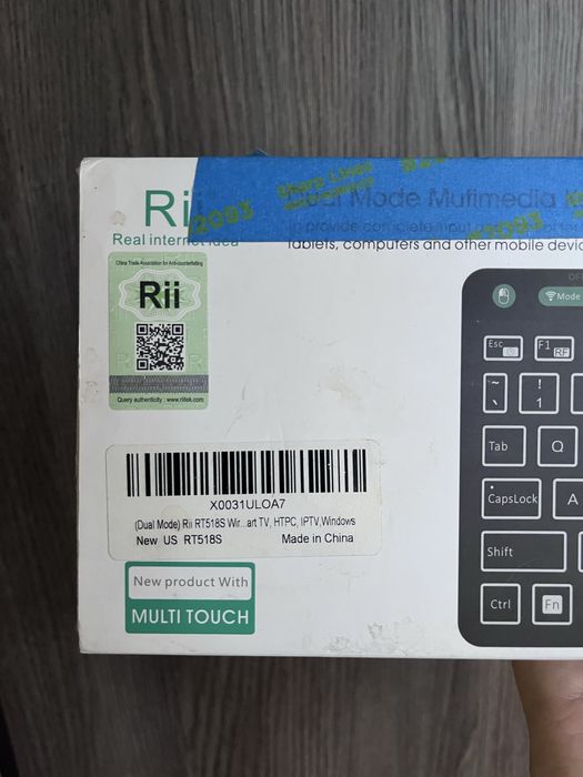 Бездротова клавіатура Rii RT518S з великим тачпадом