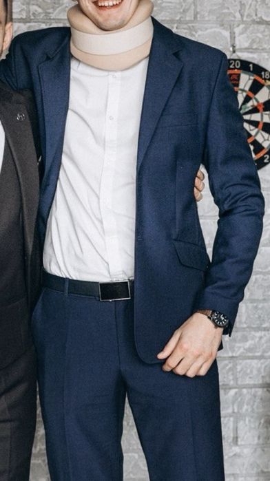 Класичний чоловічий костюм темно синій (піджак+брюки) без дефектів