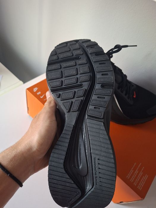 Nike Downshifter 14