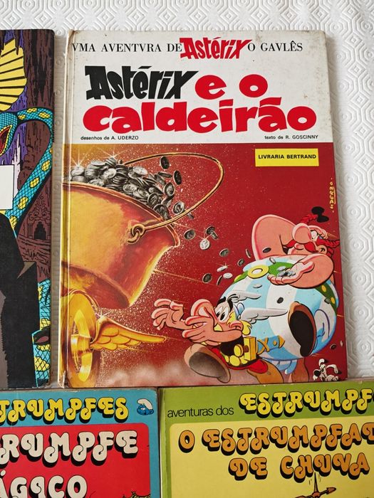 Livros de Banda Desenhada Smurfs (2), Astérix e Outros
