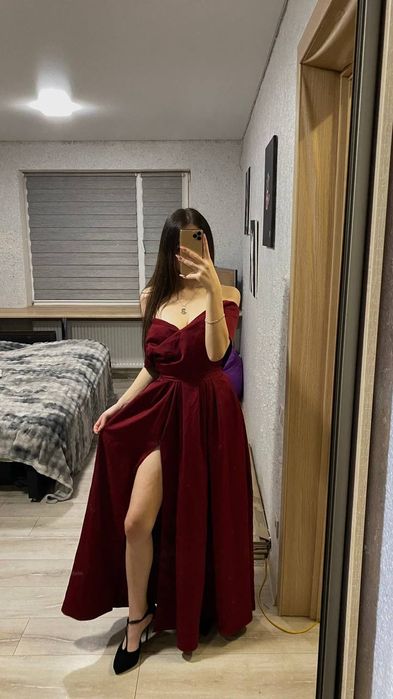 Випускна/вечірня сукня